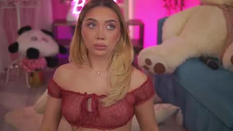 Nadia online show from February 6, 10:40 am