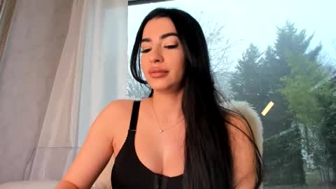 Naila online show from February 13, 7:10 am