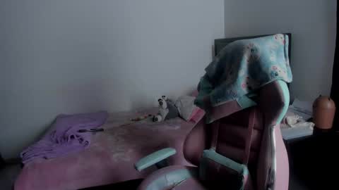 Nami online show from February 25, 8:07 pm