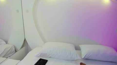 NanaOsaky online show from January 13, 12:24 pm