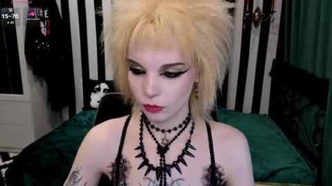 Nancy online show from November 6, 11:43 pm