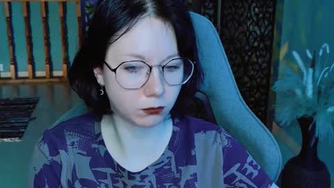 nancymartinez online show from October 8, 5:23 am