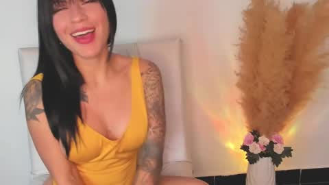 Snapshot of nany_tnt chatting on September 22, 4:55 am NANY online show from September 22, 4:55 am