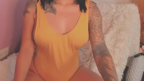 Snapshot of nany_tnt chatting on January 14, 6:13 am NANY online show from January 14, 6:13 am