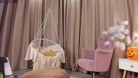 Naomi online show from October 30, 1:08 am