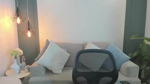 Ashley Rose online show from February 27, 8:19 pm