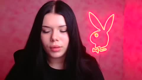 Naomi online show from November 26, 7:15 pm