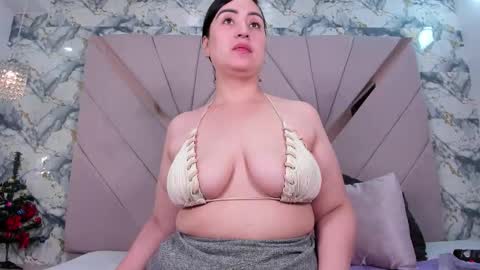 Naomy online show from December 20, 12:53 pm