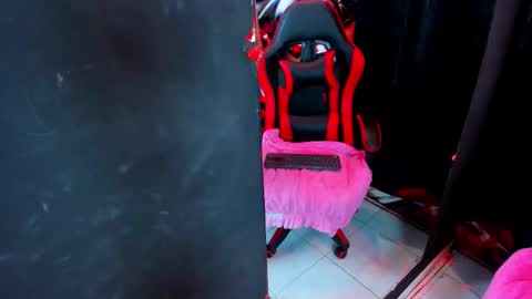 naomy  online show from September 23, 12:25 pm