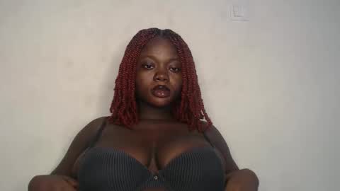 Snapshot of nastie_amanda chatting on October 12, 7:05 pm Amanda online show from October 12, 7:05 pm