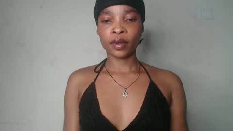 bella online show from October 30, 9:27 pm