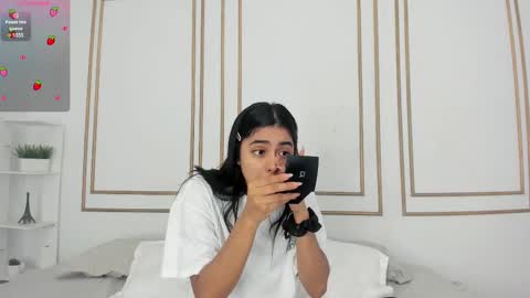 Naty  online show from February 10, 12:29 pm