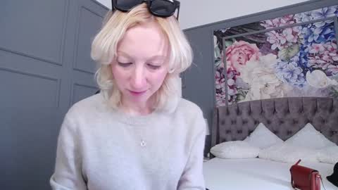 Natalie online show from January 19, 9:55 am