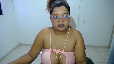 natalielabellex1 online show from February 3, 5:39 pm