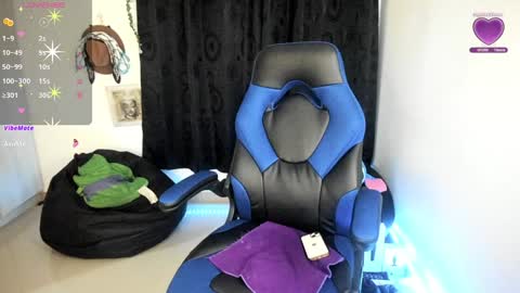 Natasha  online show from January 24, 12:10 am