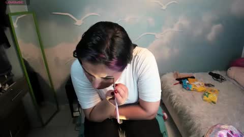 Natasha Bernett online show from November 12, 11:25 pm