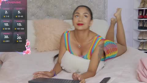 natasha_shine22 online show from December 20, 7:33 am