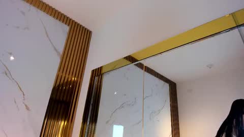 Snapshot of natashablom chatting on October 29, 5:34 am Natasha online show from October 29, 5:34 am