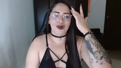 Natasha Smithe  online show from October 17, 1:31 am