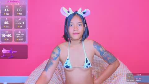 Natcha C online show from January 18, 11:43 am