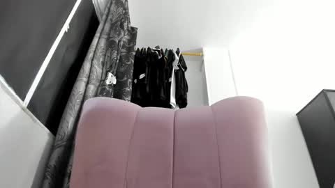     NATHALIA online show from January 6, 6:22 pm