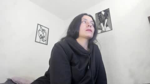 Nathaly online show from November 18, 8:43 pm