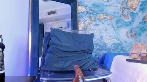 Natty online show from February 9, 1:19 am