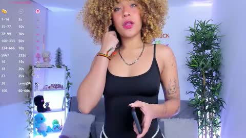 natty online show from November 11, 11:29 am