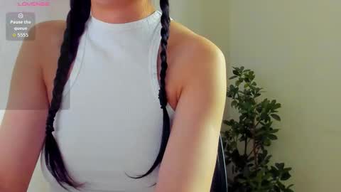 peach online show from October 4, 8:42 am