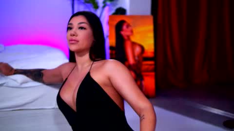 Naty online show from November 12, 10:24 am