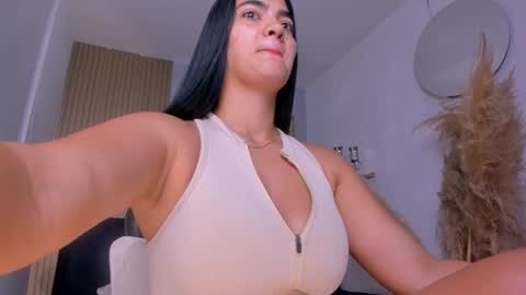 Naty Ferrer online show from September 30, 10:54 am