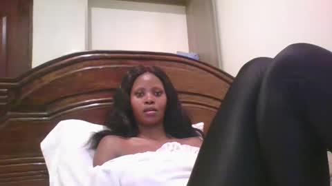 alisha online show from February 7, 11:03 pm