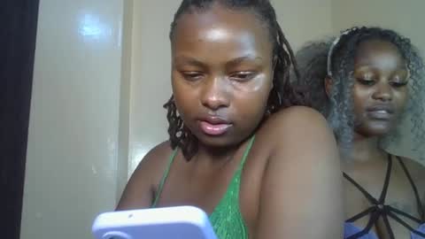 naughty_jazmine online show from December 4, 3:13 pm