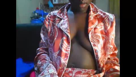 naughty_nilla online show from November 1, 9:02 am