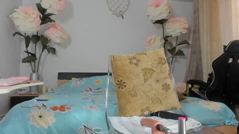 Snapshot of naughtylov3 chatting on January 30, 6:56 am Cassie -  online show from January 30, 6:56 am