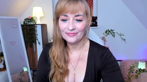 Milana - on air every day except Wednesday from 9 pm to 4 am European time online show from October 6, 9:08 pm