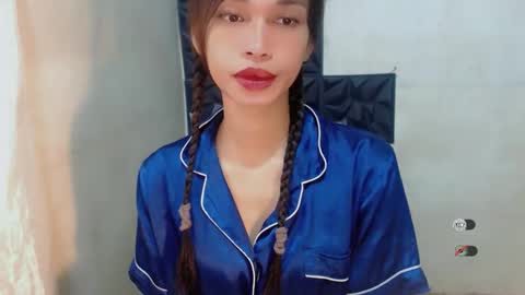 Celine online show from November 4, 5:45 am