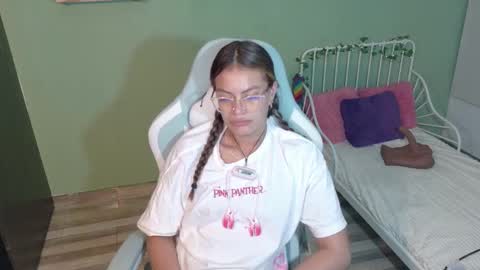 sabrina online show from February 7, 7:12 am