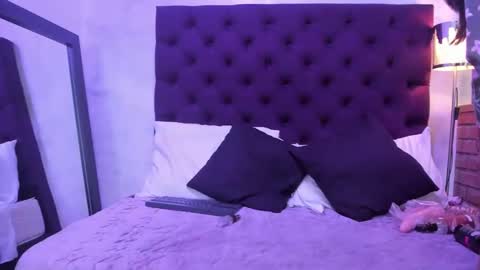 nayara_macherano online show from February 24, 9:08 am