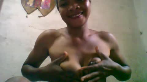 Nayla online show from February 19, 5:29 am