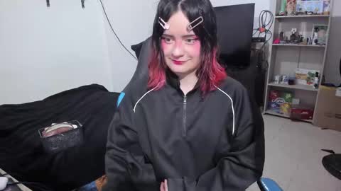 Geek Nicole    im Neeko UwU online show from February 18, 3:44 pm