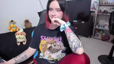 Geek Nicole    im Neeko UwU online show from February 4, 1:03 pm