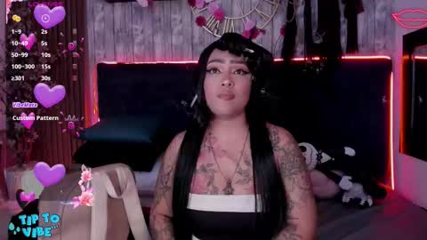 Miah online show from February 4, 11:24 am