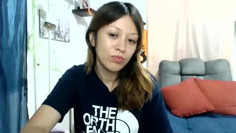 Snapshot of nena_lov chatting on October 6, 2:50 am Star  online show from October 6, 2:50 am