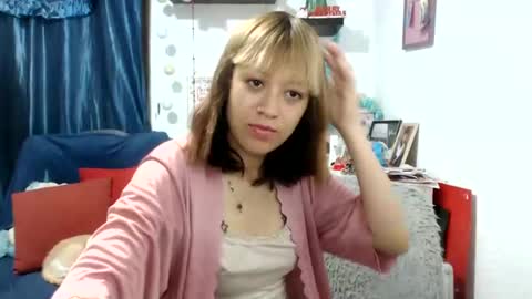 Snapshot of nena_lov chatting on December 30, 2:42 am Star  online show from December 30, 2:42 am