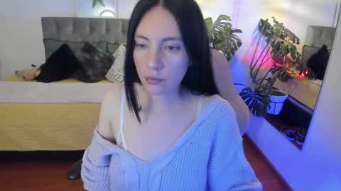 Sarah  online show from November 30, 3:11 am