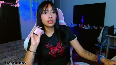 Neptu noxx online show from January 10, 9:52 pm