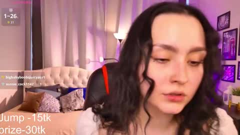 Nerine online show from October 21, 1:37 pm