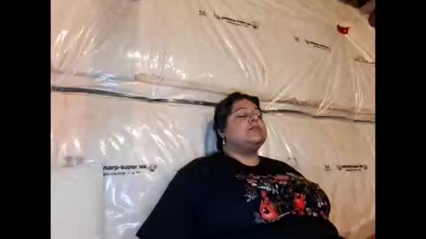 neverwiser online show from November 16, 4:40 pm