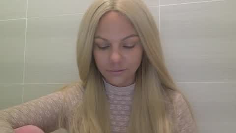 Amber online show from October 25, 9:28 am